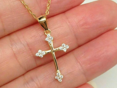 Χρυσός Σταυρός με Λαμπερά Λευκά Ζιργκόν