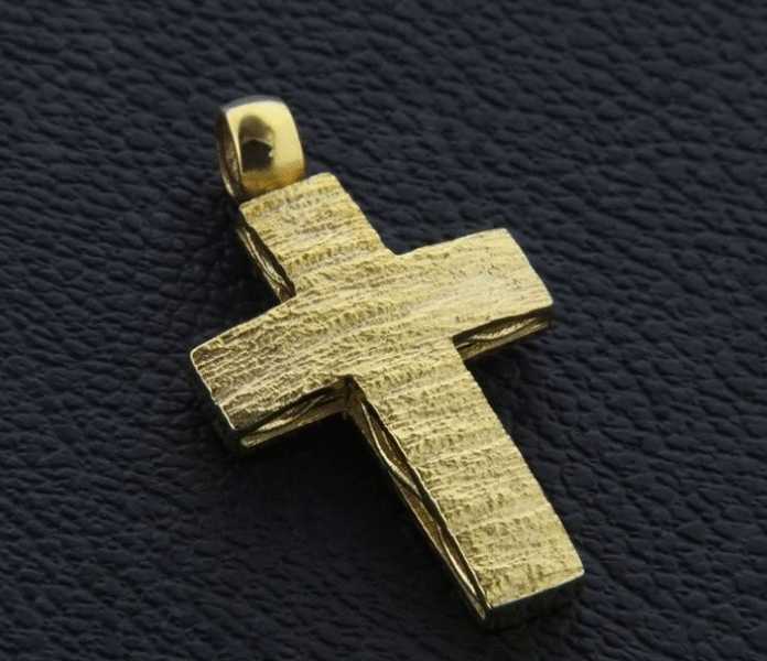 Χρυσός Βαπτιστικός Σταυρός με Σφυρήλατη Υφή