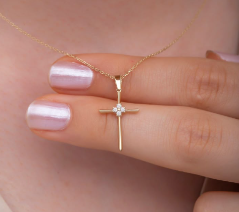 Χρυσός Σταυρός Γυναικείος με Κεντρικές Λαμπερές Πέτρες